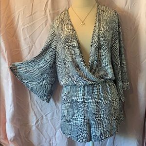 Must have Animal Print halfsleeve Romper NavyWht